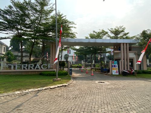 foto gerbang perumahan SERPONG JAYA THE TERRACE