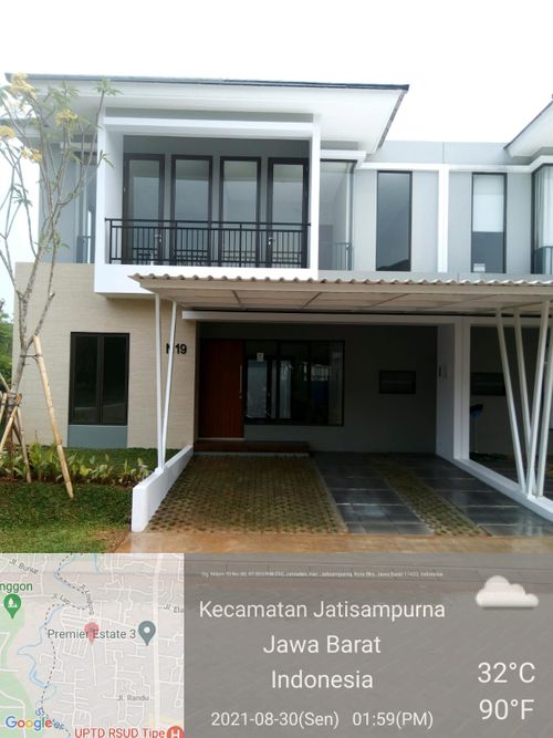 foto tampak rumah tipe Antibes perumahan Premier Estate 3