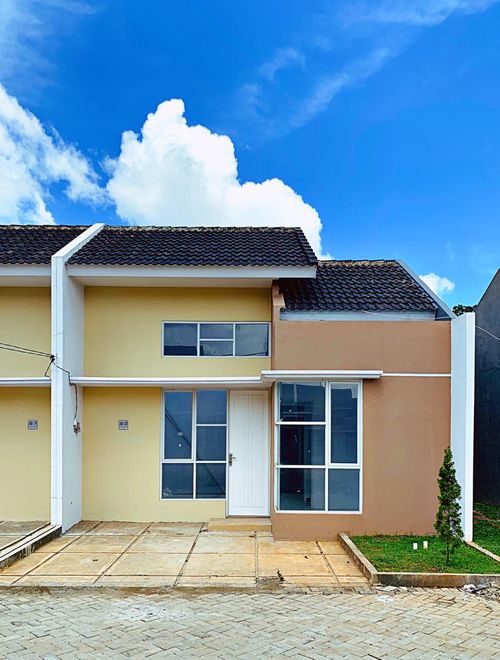 foto tampak rumah tipe 36/60 perumahan Kitri Bakti Residence