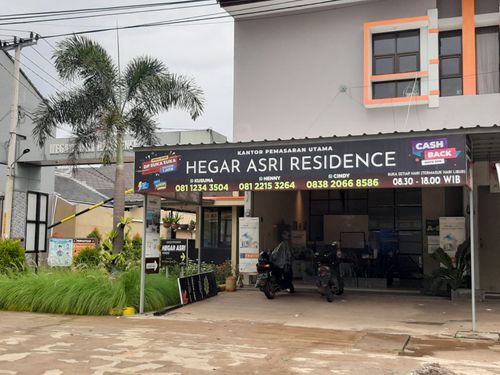 foto tampak rumah tipe Ruko perumahan Hegar Asri Residence