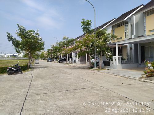 foto posisi tengah perumahan CLUSTER NEO VASANA KHI