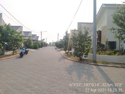 foto posisi tengah perumahan SA12.6-01 CLUSTER DAMAR KHI