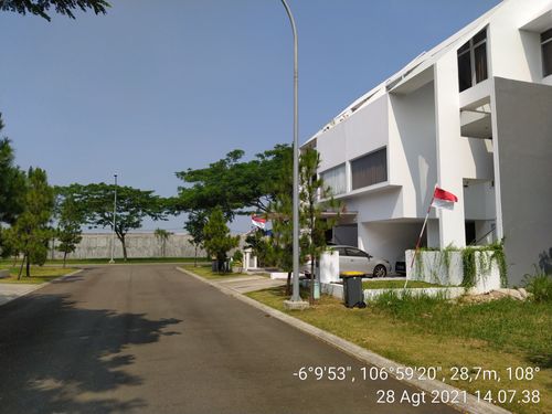 foto posisi tengah perumahan CLUSTER ASERA KHI