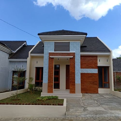 foto tampak rumah tipe A perumahan SAPPHIRE BOUTIQUE