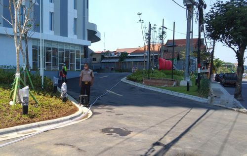 foto posisi tengah perumahan BeSS MANSION APARTMENT
