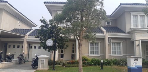 foto tampak rumah tipe DAFFODIL perumahan Cluster Daru, Suvarna Sutera