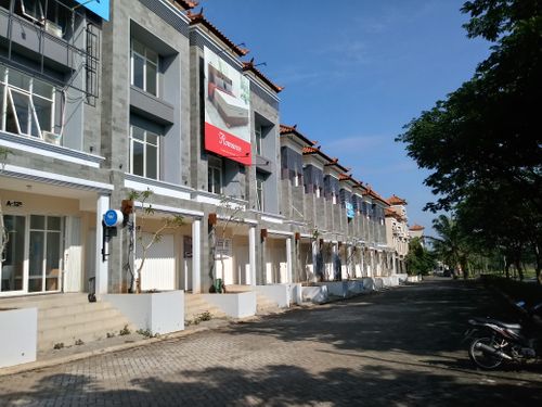 foto posisi tengah perumahan BSB City Ruko Beranda Galeria