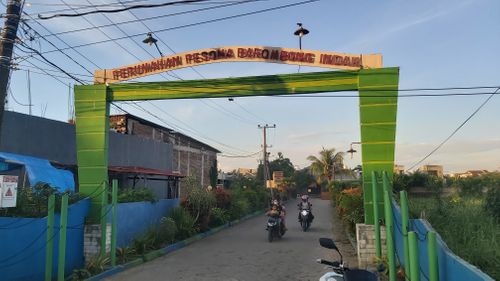 foto gerbang perumahan PERUMAHAN PESONA BAROMBONG INDAH