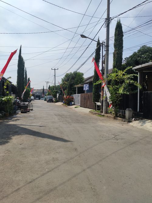 foto posisi tengah perumahan Matahari Cigado Regency