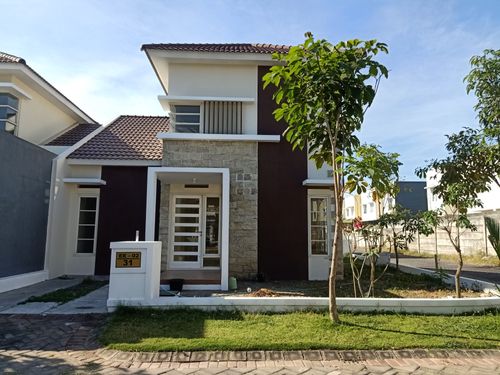 foto tampak rumah tipe SEVILLA perumahan Valencia Icon