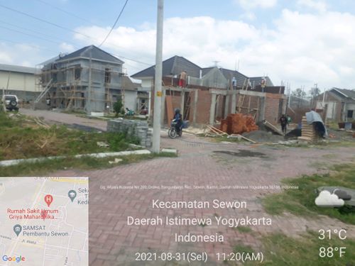 foto posisi tengah perumahan TAMAN LAVENDER PARANGTRITIS