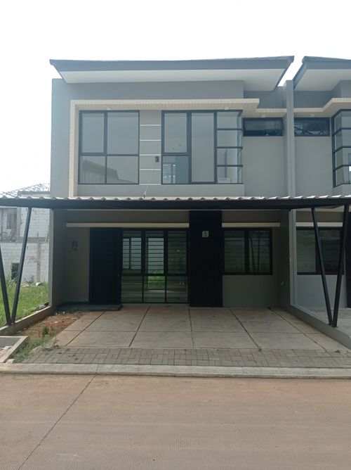 foto contoh rumah perumahan PERUMAHAN EMERALD TERRACE