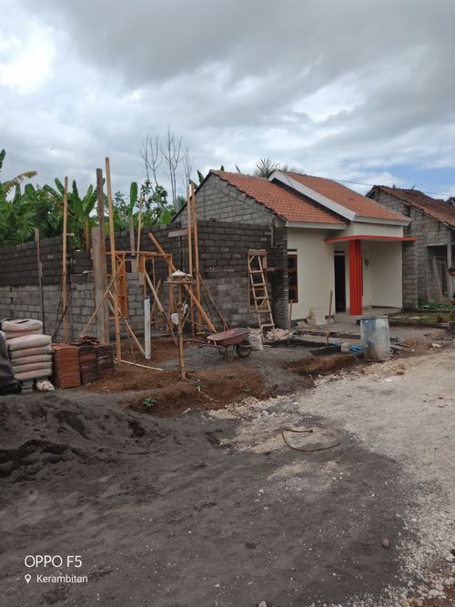 foto posisi tengah perumahan GEDONG MANDUNG V