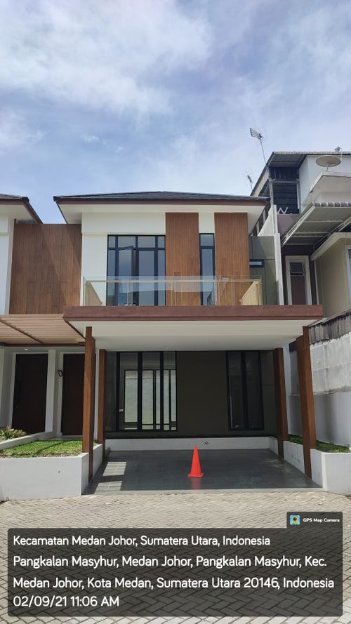 foto contoh rumah perumahan J-CITY J CROWN