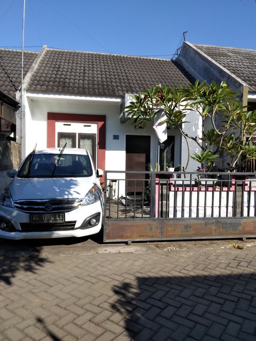 foto contoh rumah perumahan Tanjungsari Regency