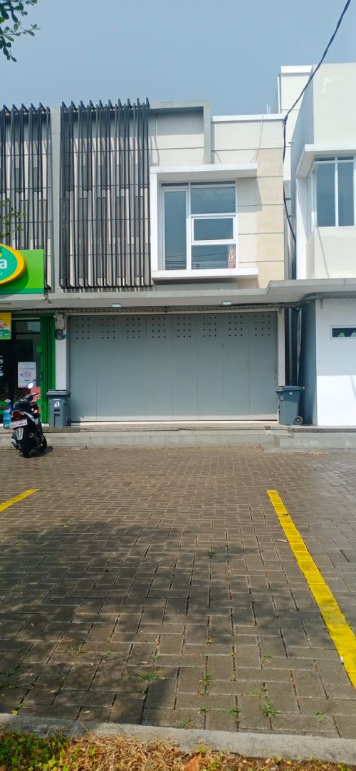 foto tampak rumah tipe Ruko 85/75 perumahan Bumi Panyawangan Ruko & JKE