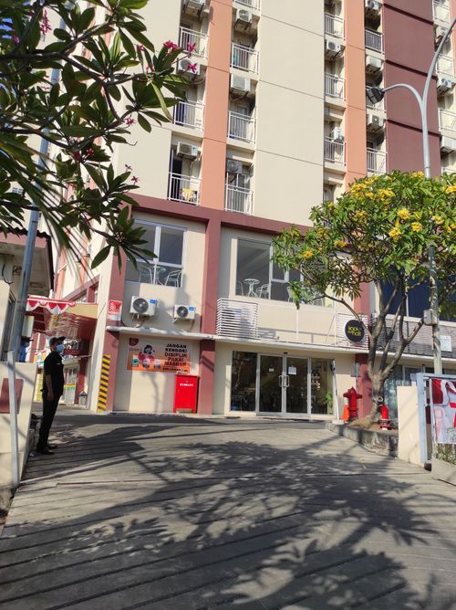 foto gerbang perumahan Apartemen Gunawangsa Manyar