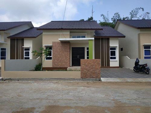 foto tampak rumah tipe 110 perumahan GADING BEVERLY