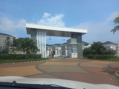 foto gerbang perumahan PERUMAHAN CITRA SENTUL RAYA