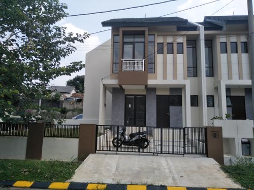foto tampak rumah tipe 64 PINUS perumahan CENDANA RESIDENCE
