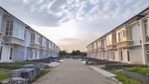 foto posisi tengah perumahan PERUMNAS GRAND CILEGON RESIDENCE