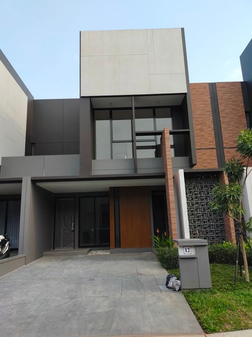 foto tampak rumah tipe FIONA perumahan Cluster Flavio, Suvarna Sutera