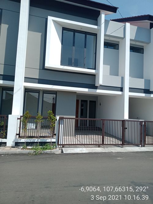 foto contoh rumah perumahan BUMI MAS KENCANA