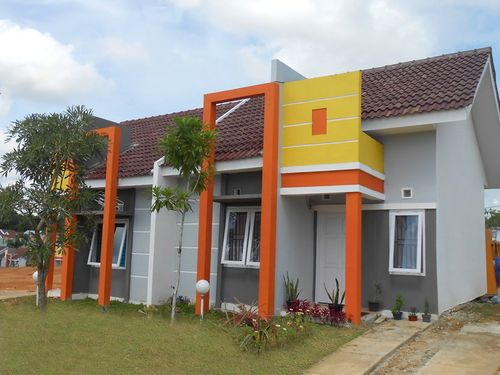 foto tampak rumah tipe 45 perumahan ASTON VILLA