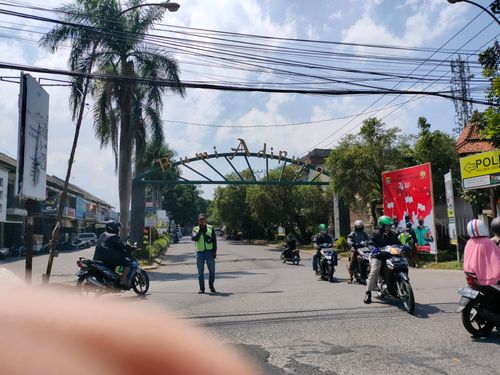foto gerbang perumahan BUMI ADIPURA CLUSTER TULIP TAHAP 6