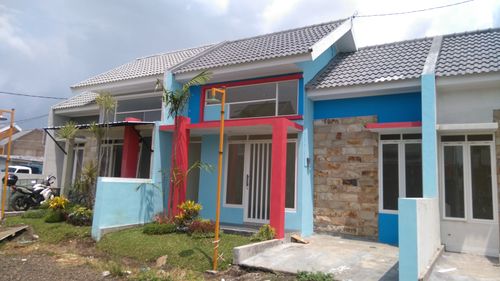 foto tampak rumah tipe ROSE perumahan WIROGUNAN RESIDENCE TAHAP 1