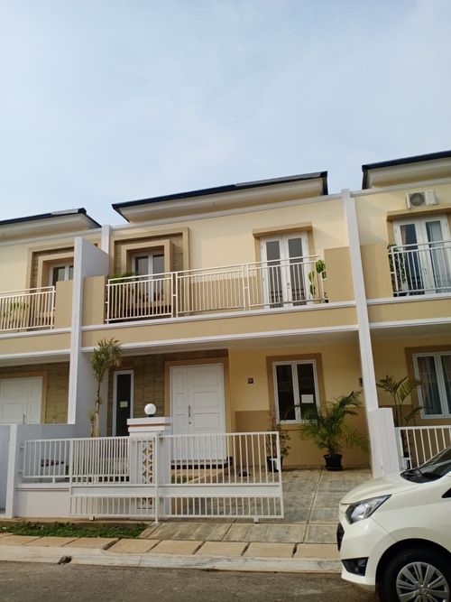 foto tampak rumah tipe Sakura Asri 70 perumahan SAKURA REGENCY 3