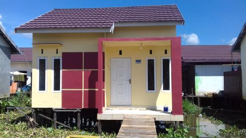 foto tampak rumah tipe 36 perumahan KERUWING INDAH KENANGA