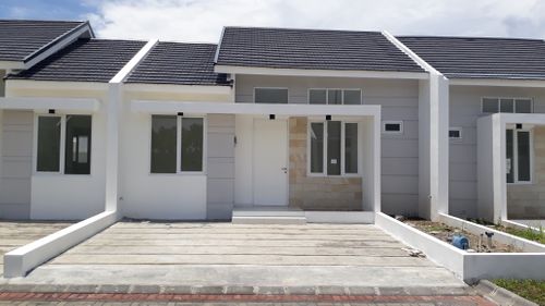 foto contoh rumah perumahan Kawanua Emerald City Cluster Amethyst