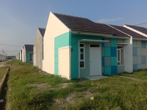 foto tampak rumah tipe Komersil 27/90 perumahan Citra Swarna Riverside