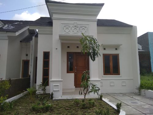 foto tampak rumah tipe F perumahan SAPPHIRE MADANI