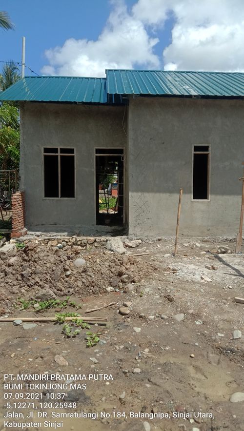 foto contoh rumah perumahan BUMI TOKINJONG MAS