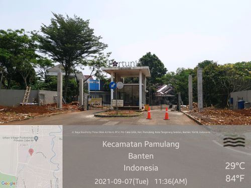 foto gerbang perumahan Fortunia Residences
