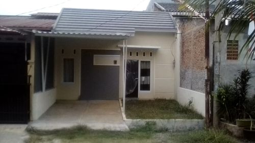foto tampak rumah tipe NEW PIPIT perumahan Metland Cileungsi Sektor III