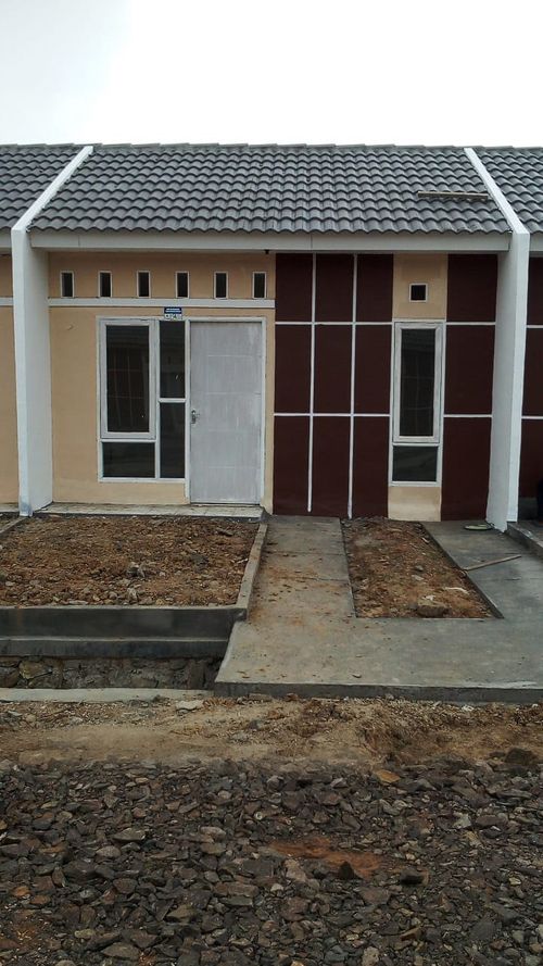 foto tampak rumah tipe 25/60 perumahan Senopati Estate Cikande