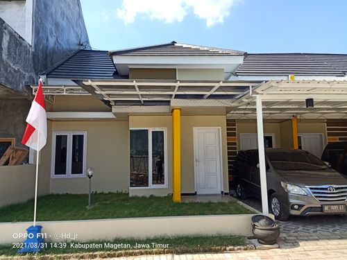 foto tampak rumah tipe 45 perumahan Bukit Royal Kencana 2