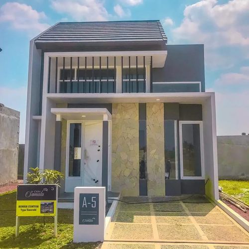 foto tampak rumah tipe 40/80 perumahan CASA SAMALA