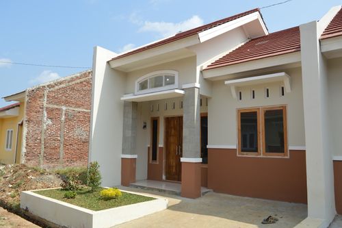 foto tampak rumah tipe 40 perumahan GRIYA SATRIA MANDALATAMA KARANGLEWAS LOR