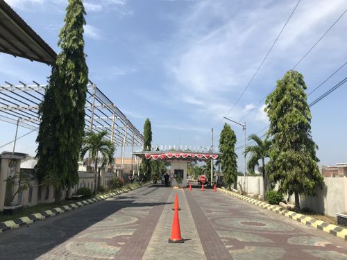 foto gerbang perumahan SAPPHIRE RESIDENCE TEGAL