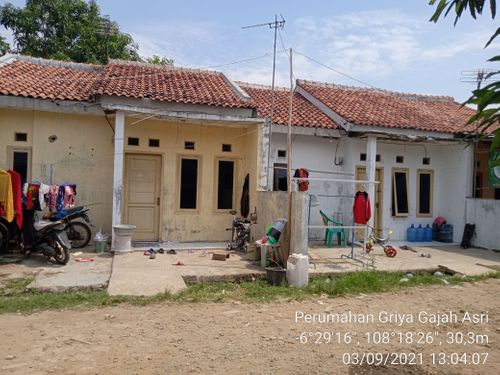 foto contoh rumah perumahan Griya Gajah Asri