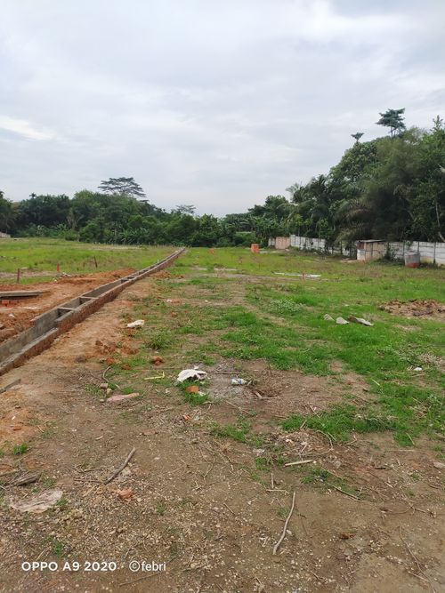 foto posisi tengah perumahan PURI INDAH MEKAR JAYA