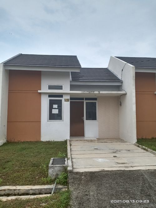foto tampak rumah tipe JAATI (2) perumahan CENDANA (CITRA MAJA RAYA 2 JO)