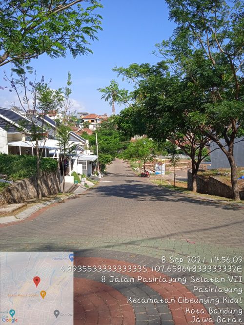 foto posisi tengah perumahan Padasuka Park