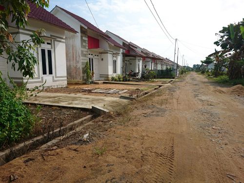 foto posisi tengah perumahan GREENSAVA HOKILAND Blok B