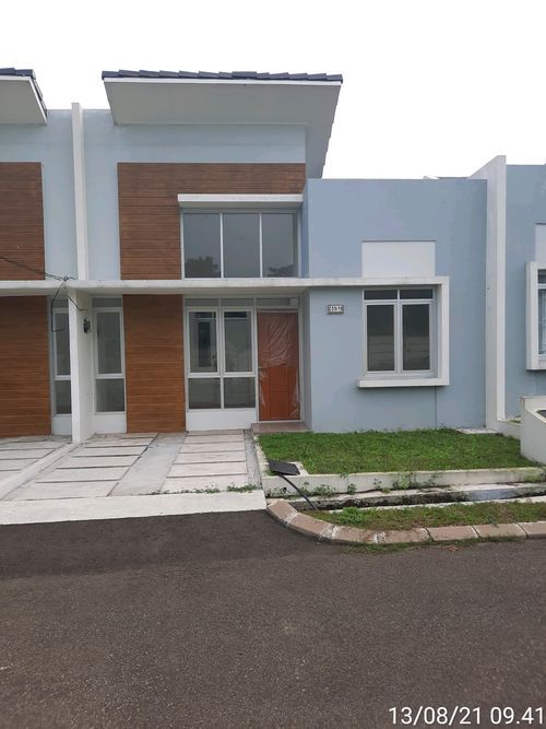 foto tampak rumah tipe OAK (2) perumahan GREEN VISTA (CITRA MAJA RAYA JO)