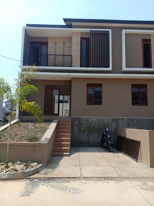 foto tampak rumah tipe 70/115 perumahan Kota Bali